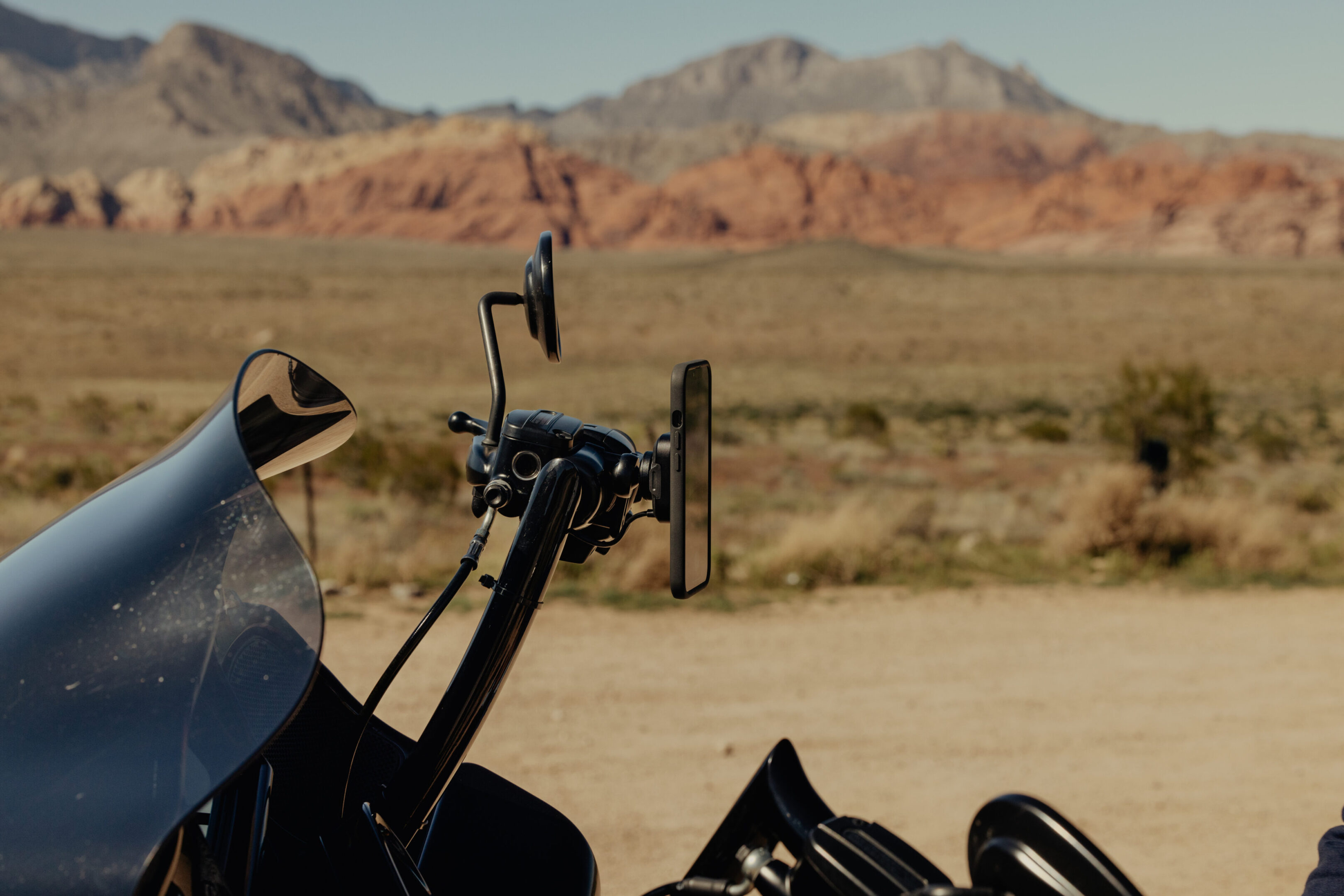 Supports moto ultimes de Peak Design : maintien sûr et puissance en route 4